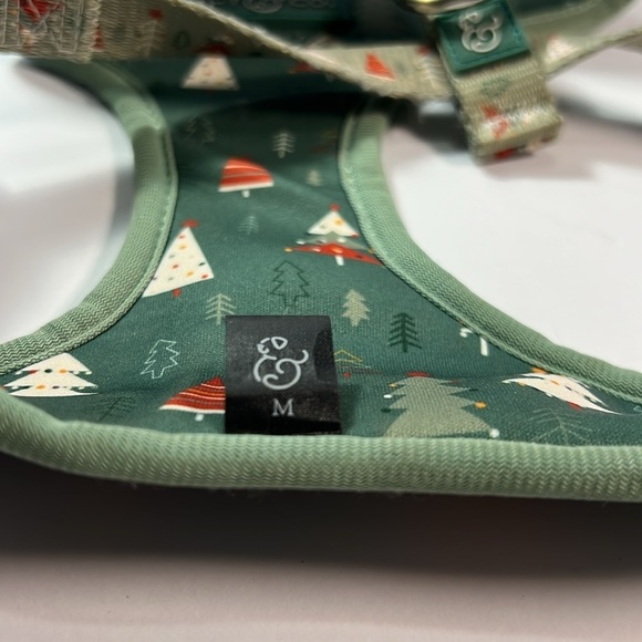 Luck & Co. Dog harness, size med - Picture 3 of 6